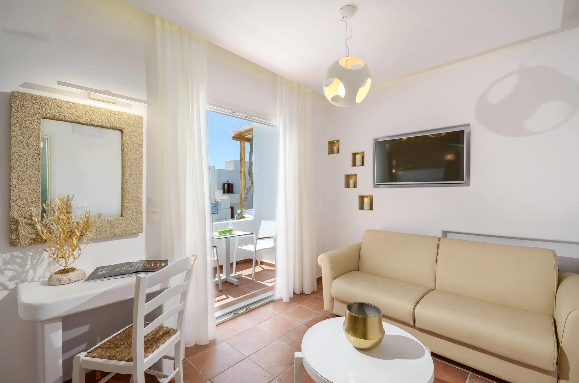 Adriani Hotel Naxos City Екстер'єр фото