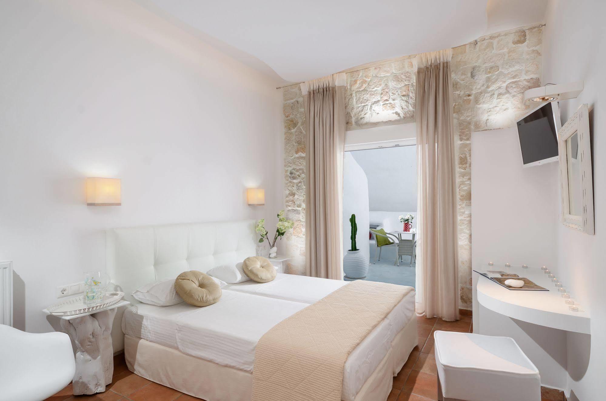 Adriani Hotel Naxos City Екстер'єр фото