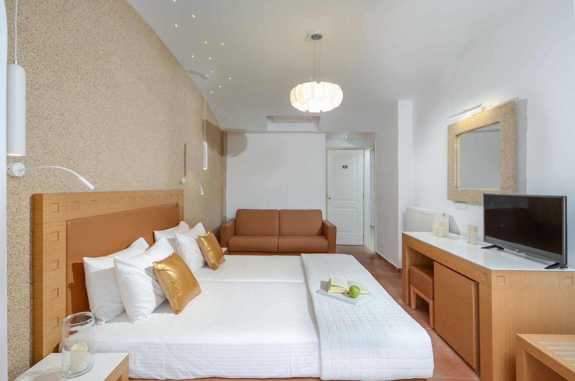 Adriani Hotel Naxos City Екстер'єр фото